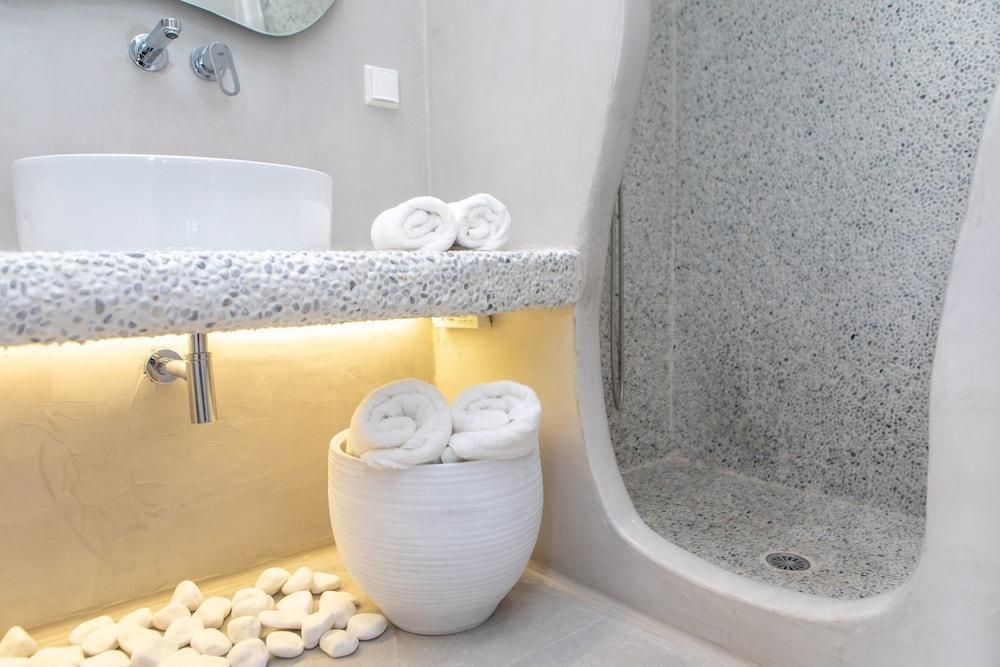 Crystal Mare Suites Naxos City ภายนอก รูปภาพ
