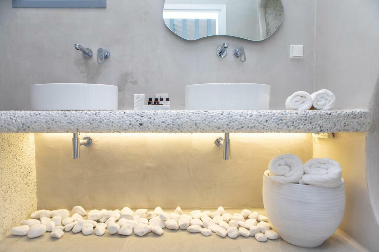Crystal Mare Suites Naxos City ภายนอก รูปภาพ