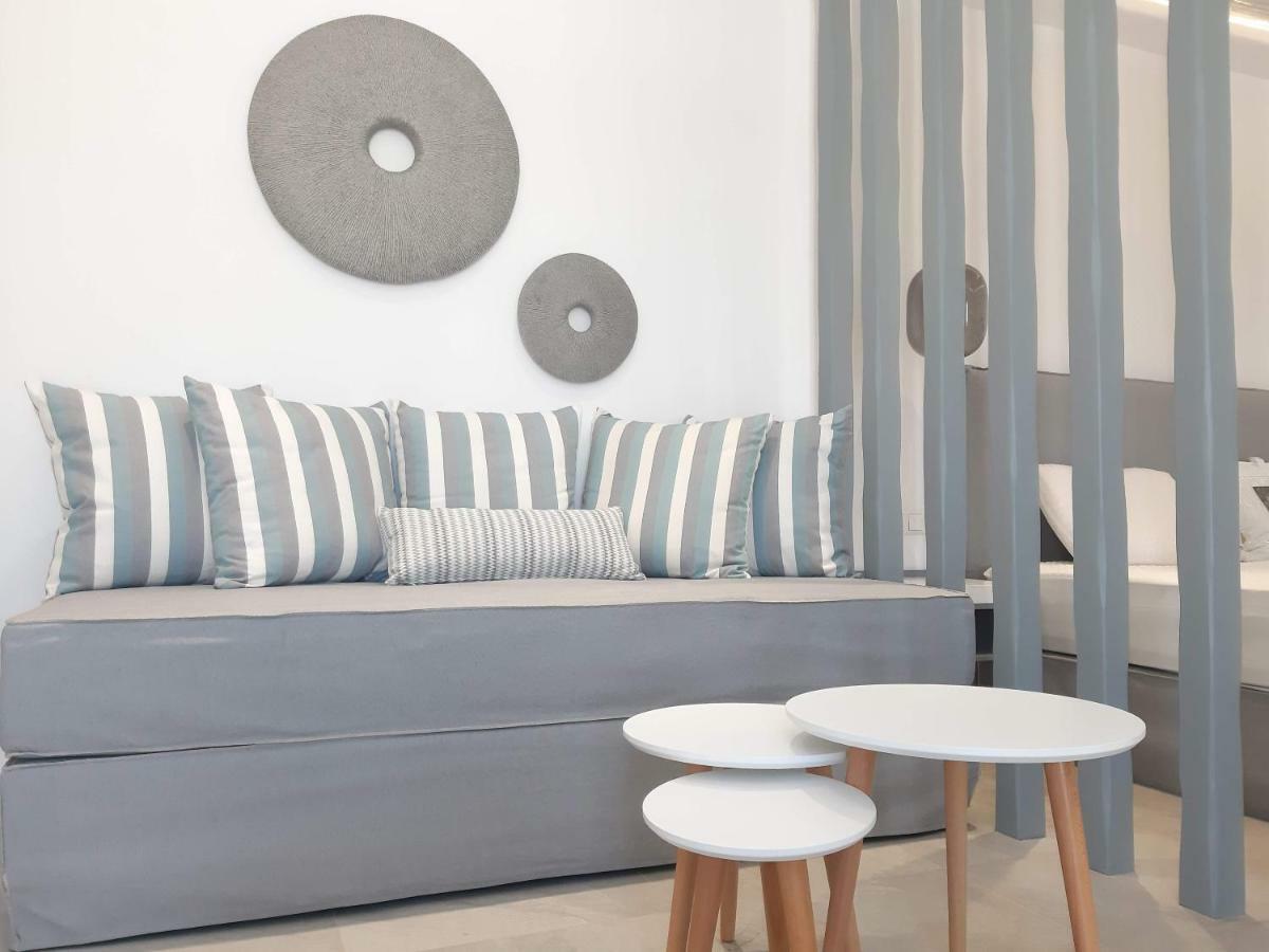 Crystal Mare Suites Naxos City ภายนอก รูปภาพ