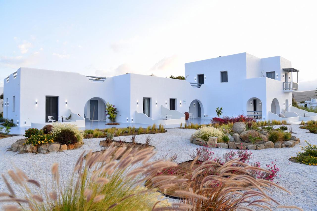 Crystal Mare Suites Naxos City ภายนอก รูปภาพ