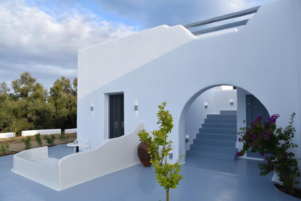 Crystal Mare Suites Naxos City ภายนอก รูปภาพ
